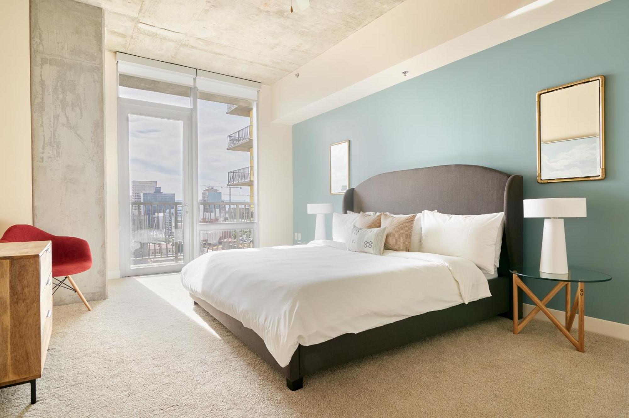 Sonder At Mckinley Lejlighedshotel Phoenix Eksteriør billede
