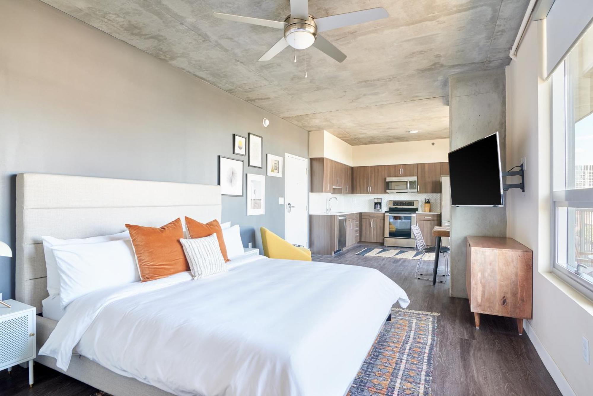 Sonder At Mckinley Lejlighedshotel Phoenix Eksteriør billede